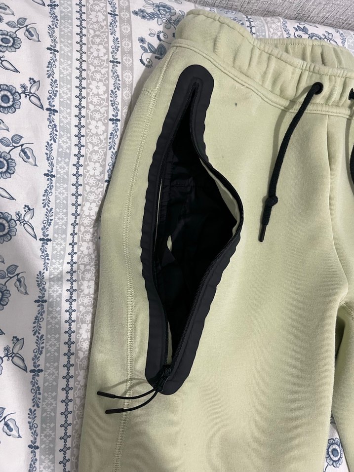 ACİL SATILIK 
Nike tech flecce 24 sezonu eşofman altı S beden - Görsel 2