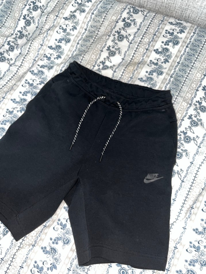 Nike tech Siyah Erkek Şort - Görsel 2