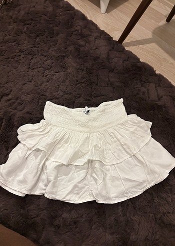 Bershka Beyaz Mini Etek Asiri Guzel Bi Etek Bana Olmuyor Defosuz