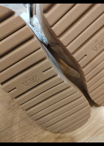 Zara Zara Toka Detaylı Kadın Kahverengi Süet Bot