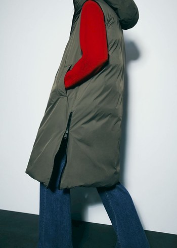 Zara Kadın Siyah Uzun Kesim Fermuarlı Şişme Yelek - Görsel 3