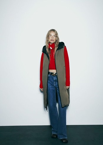 Zara Kadın Siyah Uzun Fermuarlı Şişme Yelek - Görsel 3