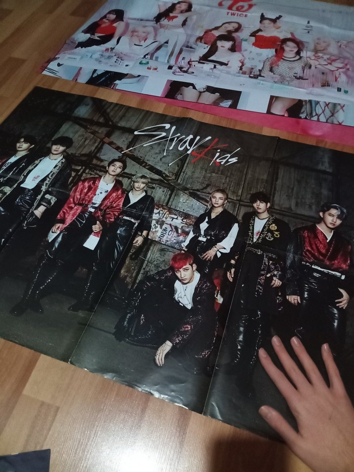 BTS, STRAYKİDS,TWİCE DEV POSTER - Görsel 4