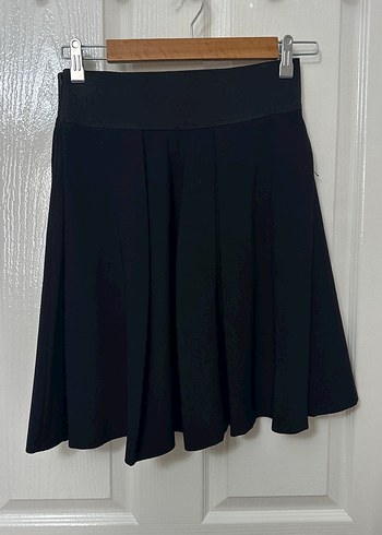 Siyah Pilili Mini Etek - Görsel 2