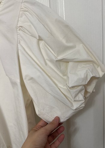 Düğmeli Beyaz Kadın Bluz - Görsel 3