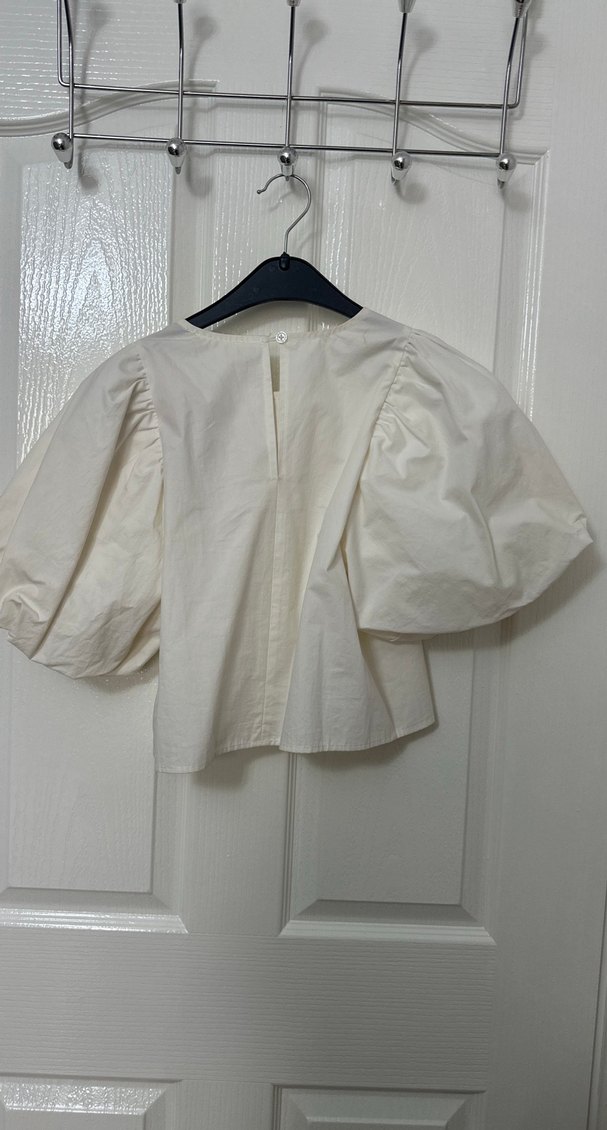 Düğmeli Beyaz Kadın Bluz - Görsel 4