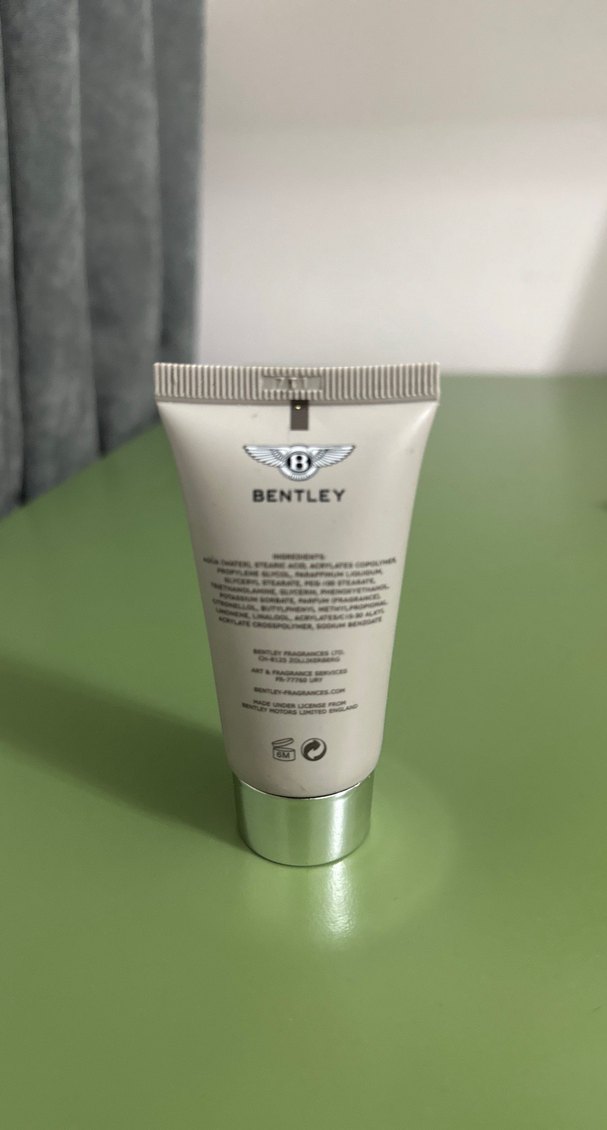 Bentley Infinite Vücut Losyonu 30 ml - Görsel 2