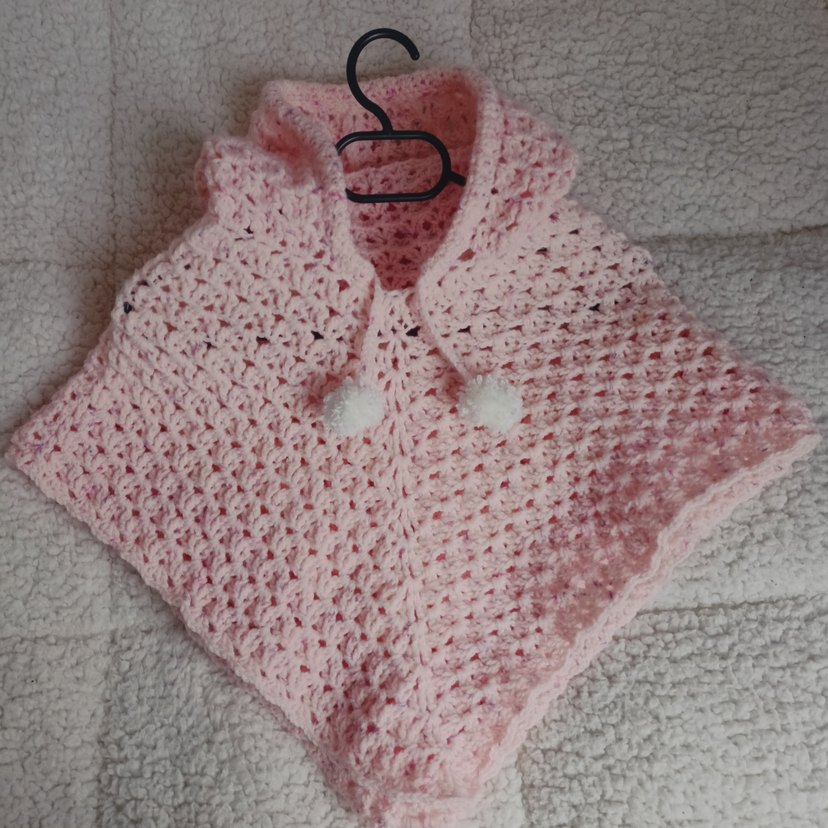 Kapüşonlu Pembe Kız Çocuk Örgü Panço - Görsel 3