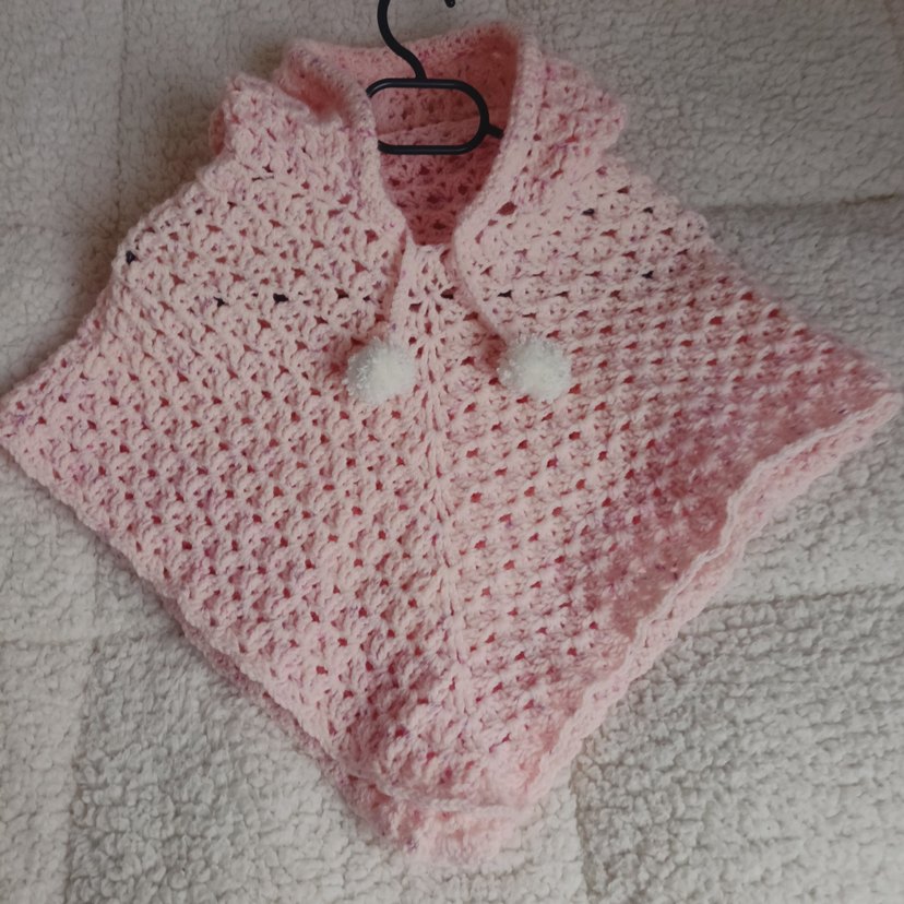 Kapüşonlu Pembe Kız Çocuk Örgü Panço - Görsel 4