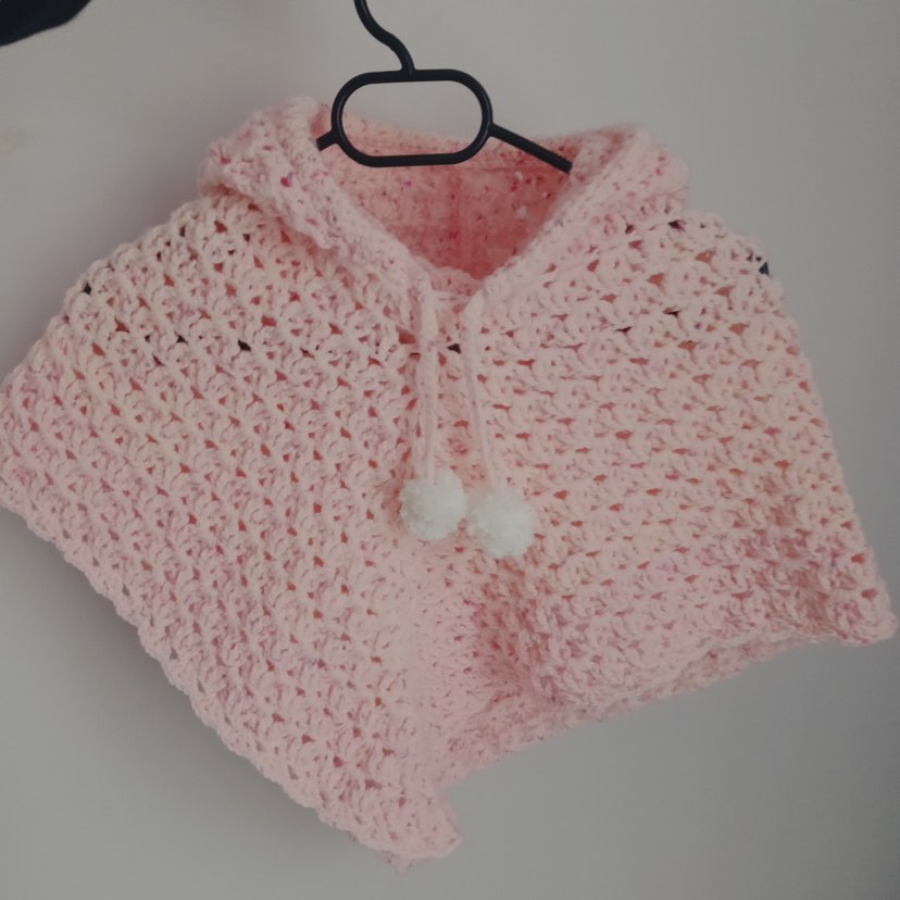 Kapüşonlu Pembe Kız Çocuk Örgü Panço - Görsel 2
