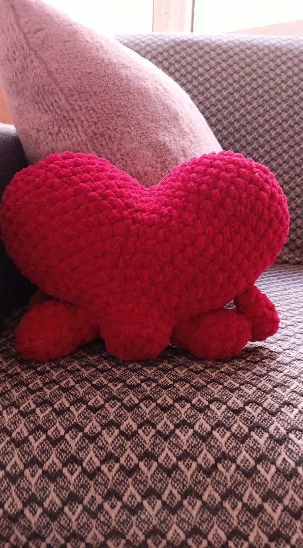 Kırmızı Kalp Şekilli Peluş Oyuncak - Görsel 3