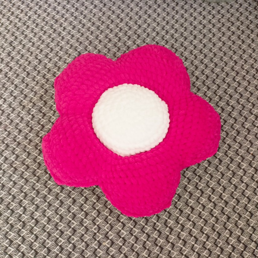 Pembe Çiçek Desenli Örgü Çocuk Yastığı - Görsel 3