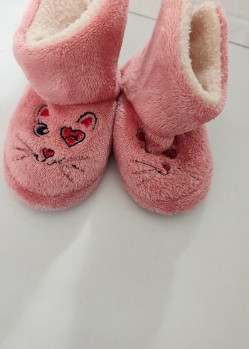 Gezer Pembe Pelus Kedi Patik Rahat Ve Sicak Ev Ayakkabisi