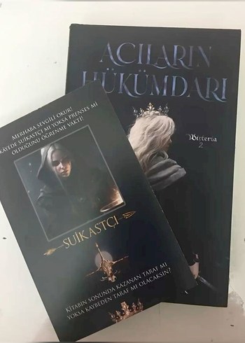 Acıların Hükümdarı, Roman Seti