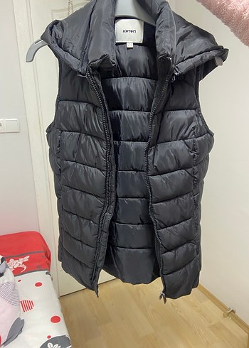 Kadın Siyah Kapüşonlu Fermuarlı Yelek - Görsel 2