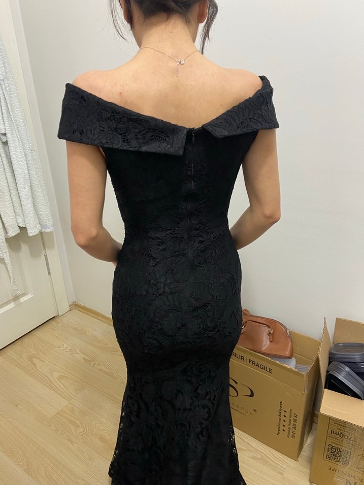 Siyah Drapeli Uzun Kadın Abiye Elbise - Görsel 3