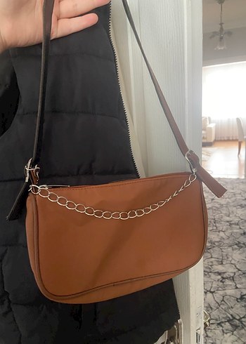 Zincir Detaylı Kahverengi Deri Kadın Çanta - Görsel 2