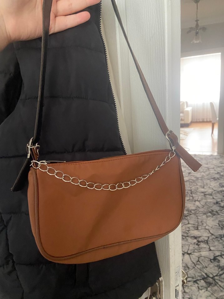 Zincir Detaylı Kahverengi Deri Kadın Çanta - Görsel 2