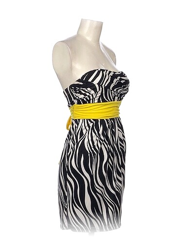 Vintage Love PreLoved Kısa Elbise %70 İndirimli.