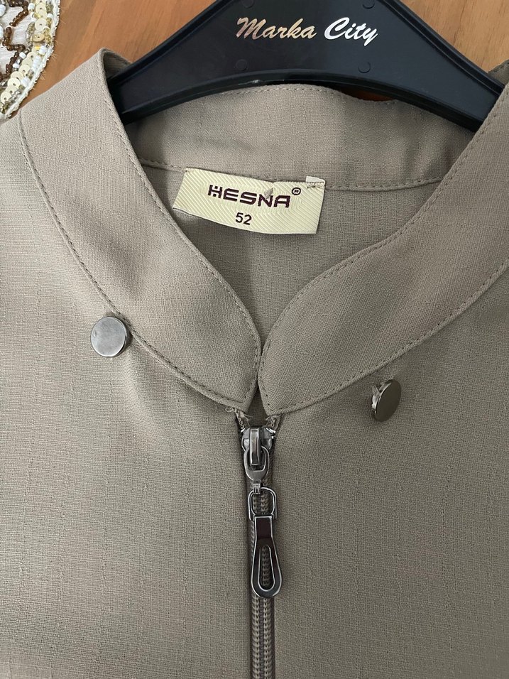 Bol kesim şık bir kap - Görsel 3