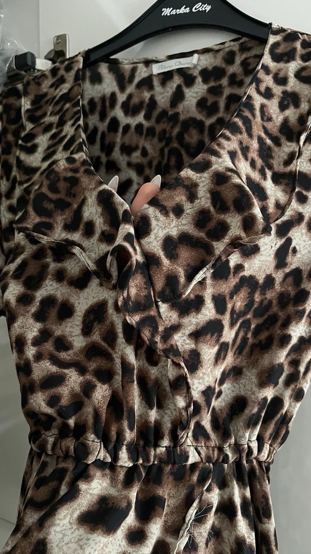Leopar Desenli V Yakalı Midi Elbise - Görsel 2