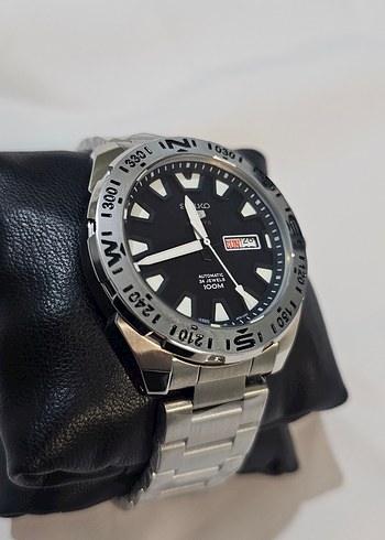 Seiko Erkek Biker Tarzı Otomatik Saat - Görsel 2