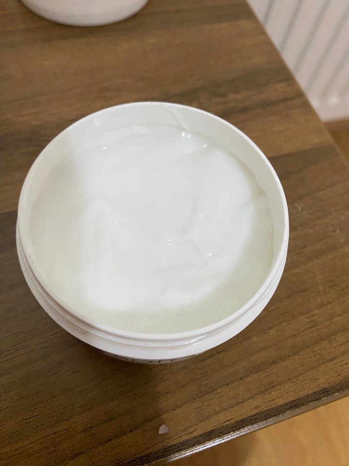 NIVEA Soft Nemlendirici Yüz ve Vücut Kremi - Görsel 2