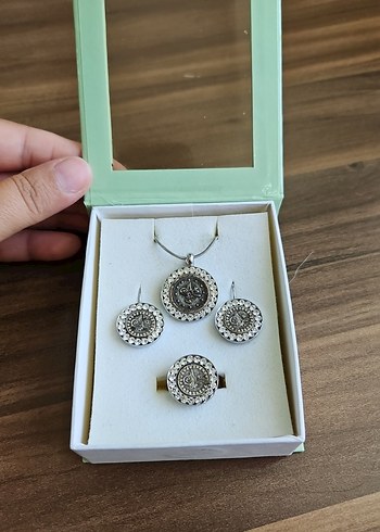 Diğer Gümüş Renkli Taş Detaylı Vintage Takı Seti