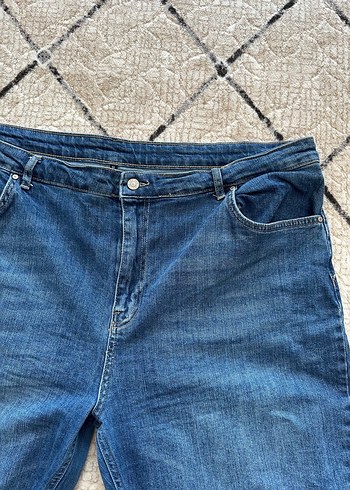 Trendyol & Milla Büyük Beden Kadın Normal Paça Jean