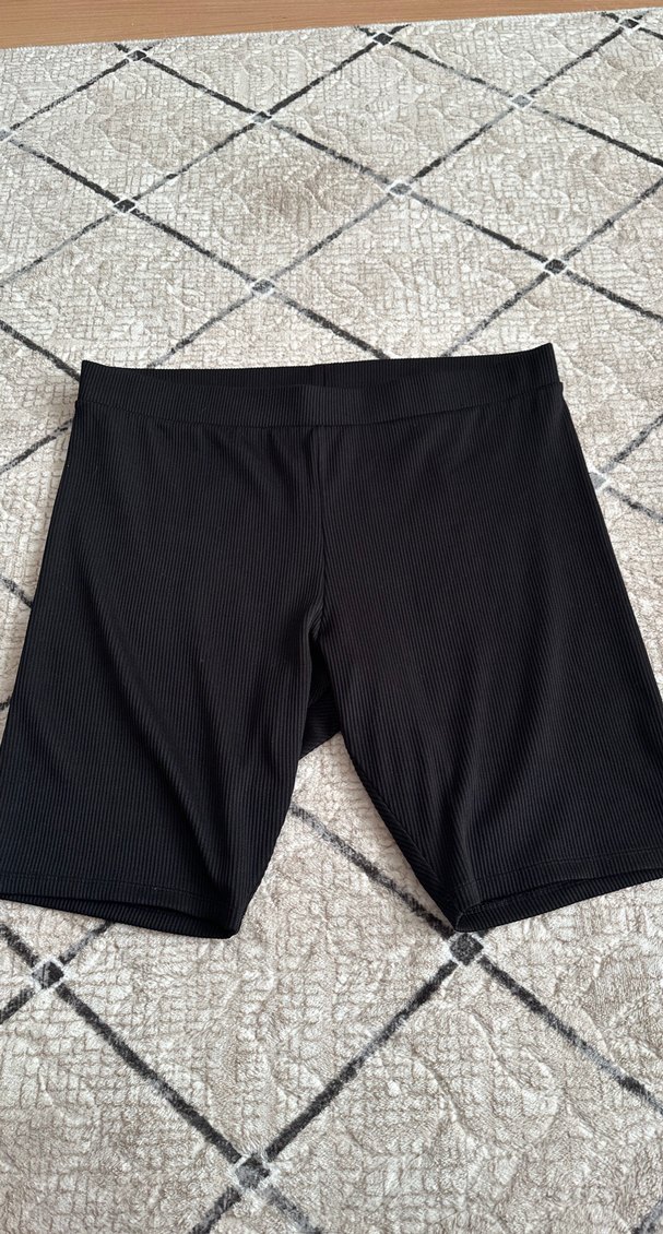 h&m kısa tayt - Görsel 2