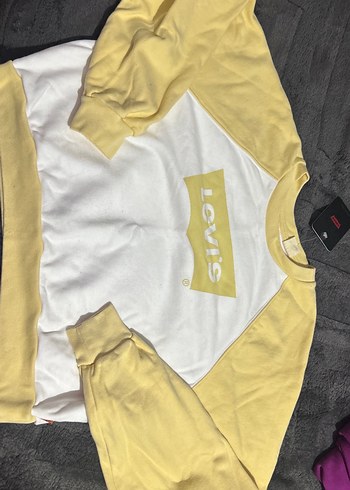 Levis Levi S Sari Beyaz Kadin Sweatshirt