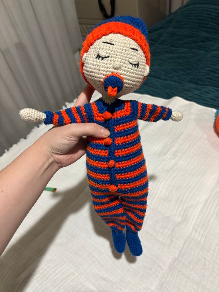 Renkli Örgü Bebek Oyuncak - Görsel 3