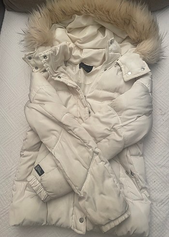 Bershka bershka Beyaz Kürklü Kadın Kış Montu