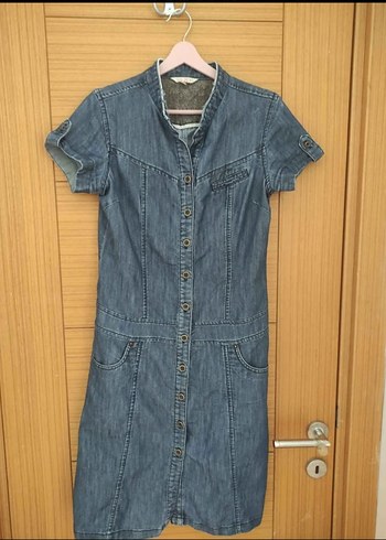 Düğmeli Kısa Kollu Midi Denim Elbise