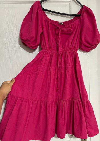 Bershka Pembe Midi Elbise, Fırfırlı, V Yakalı