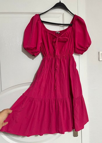 Pembe Midi Elbise, Fırfırlı, V Yakalı