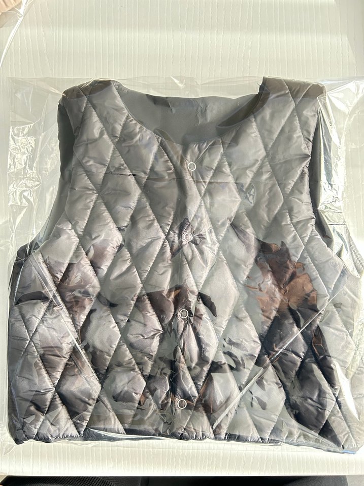 Siyah erkek çocuk yelek - Görsel 2