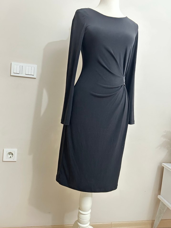 Kemer Detaylı Klasik Siyah Midi Elbise - Görsel 4