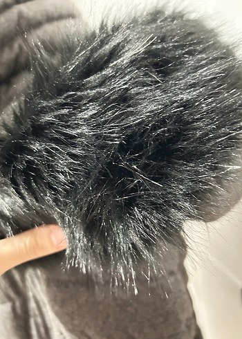 Kürk Detaylı Gri Kadın Kışlık Mont - Görsel 8