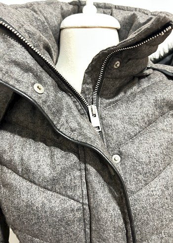 Kürk Detaylı Gri Kadın Kışlık Mont - Görsel 2