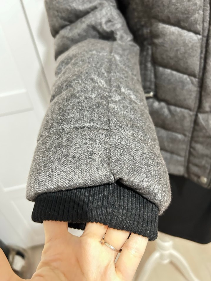 Kürk Detaylı Gri Kadın Kışlık Mont - Görsel 3