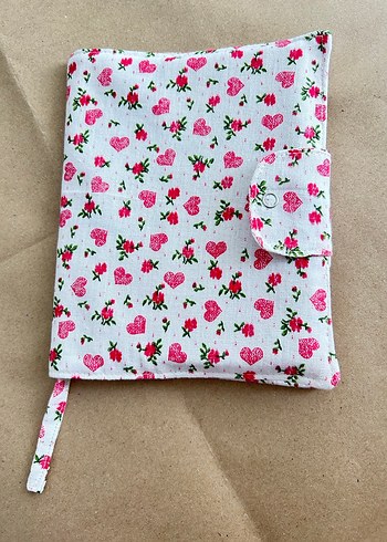 Pembe kalp desenli kitap kılıflığı - Görsel 6