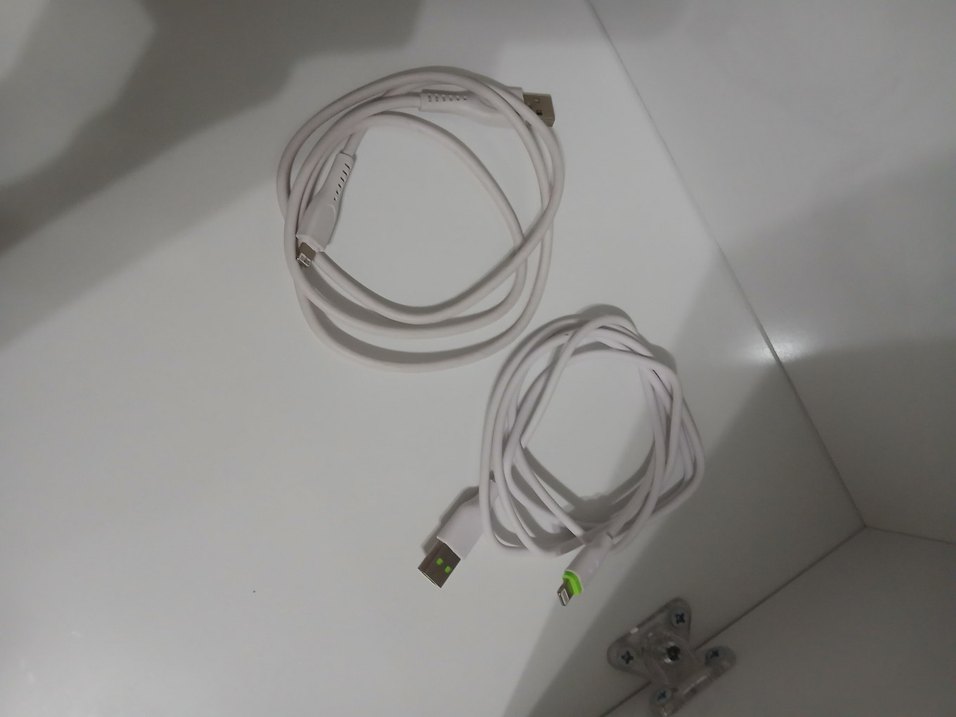 Beyaz İphone Telefon Şarj Kablosu - Görsel 2