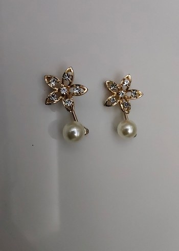 Mini Bej Çiçekli İncili Küpe