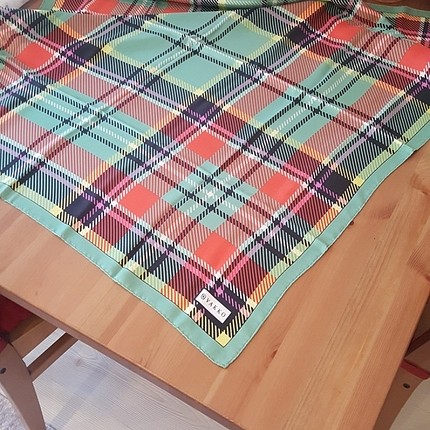 Vakko Vakko twil eşarp