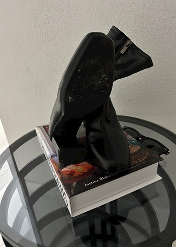 Bershka kalın topuk bot - Görsel 3