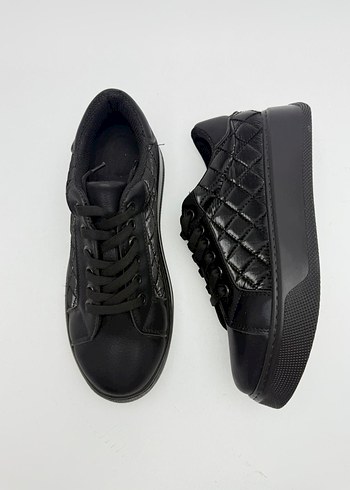 38 Beden siyah Renk KAPİTONE SNEAKERS