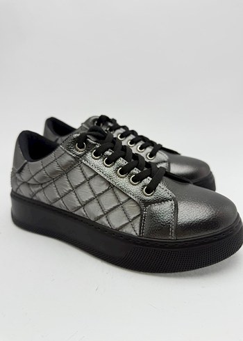 36 Beden gri Renk KAPİTONE SNEAKERS