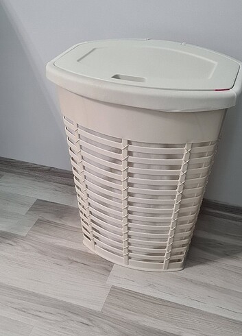 Çamaşır sepeti 