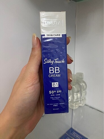Tanura bb güneş kremi